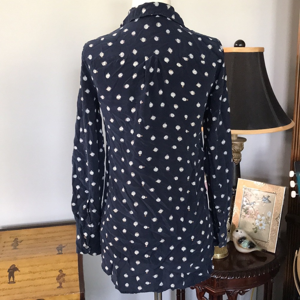 Final Price- J CREW 100% Silk Clock Print Blouse - Picture 4 of 9